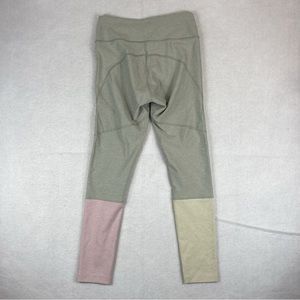 Outdoor Voices ⅞ Dipped Tricolor Leggings